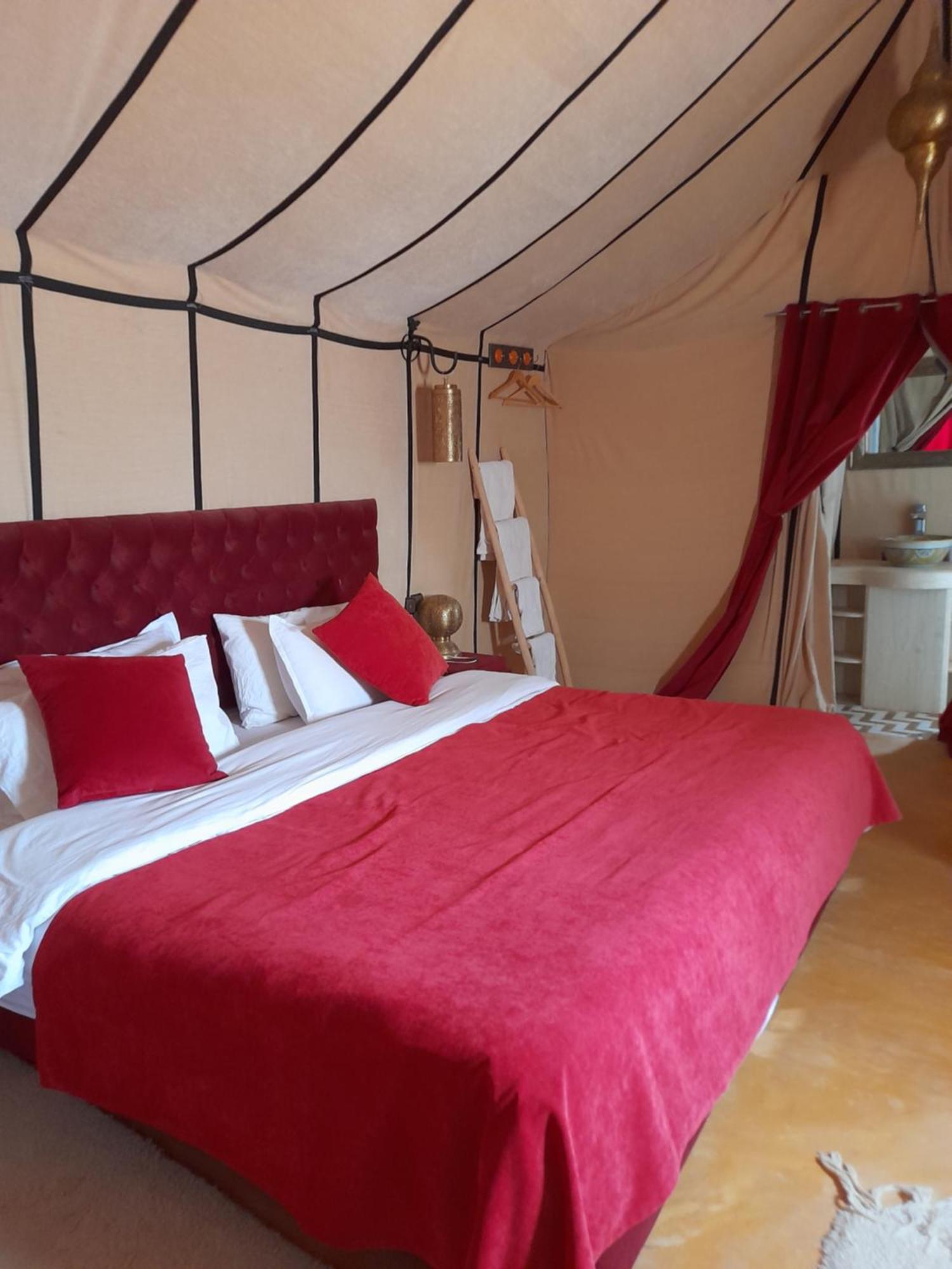 Tourza Desert Camp "Tents With Heating" Merzouga Exterior foto